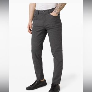 Lululemon Men's ABC Pant Skinny *Tech Canvas pants